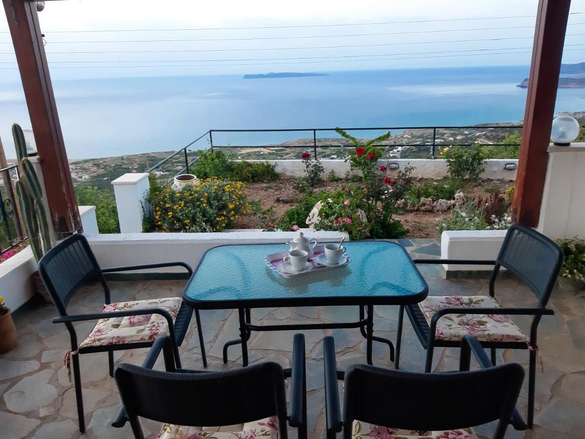 Roussa'S View Apartments Sitía Eksteriør bilde